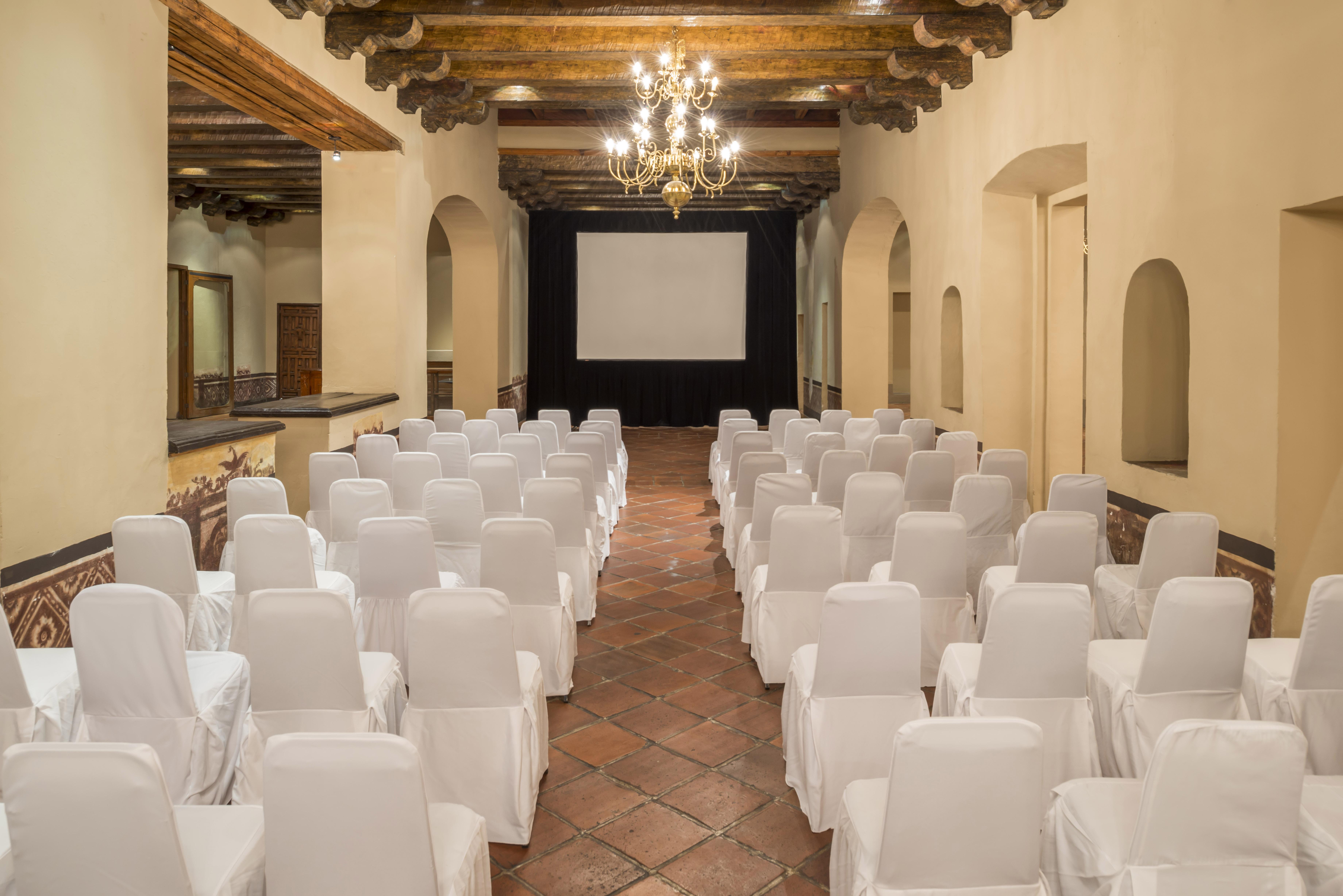 Quinta Real Puebla Hotel ภายนอก รูปภาพ The theater at the Hotel El Mesón
