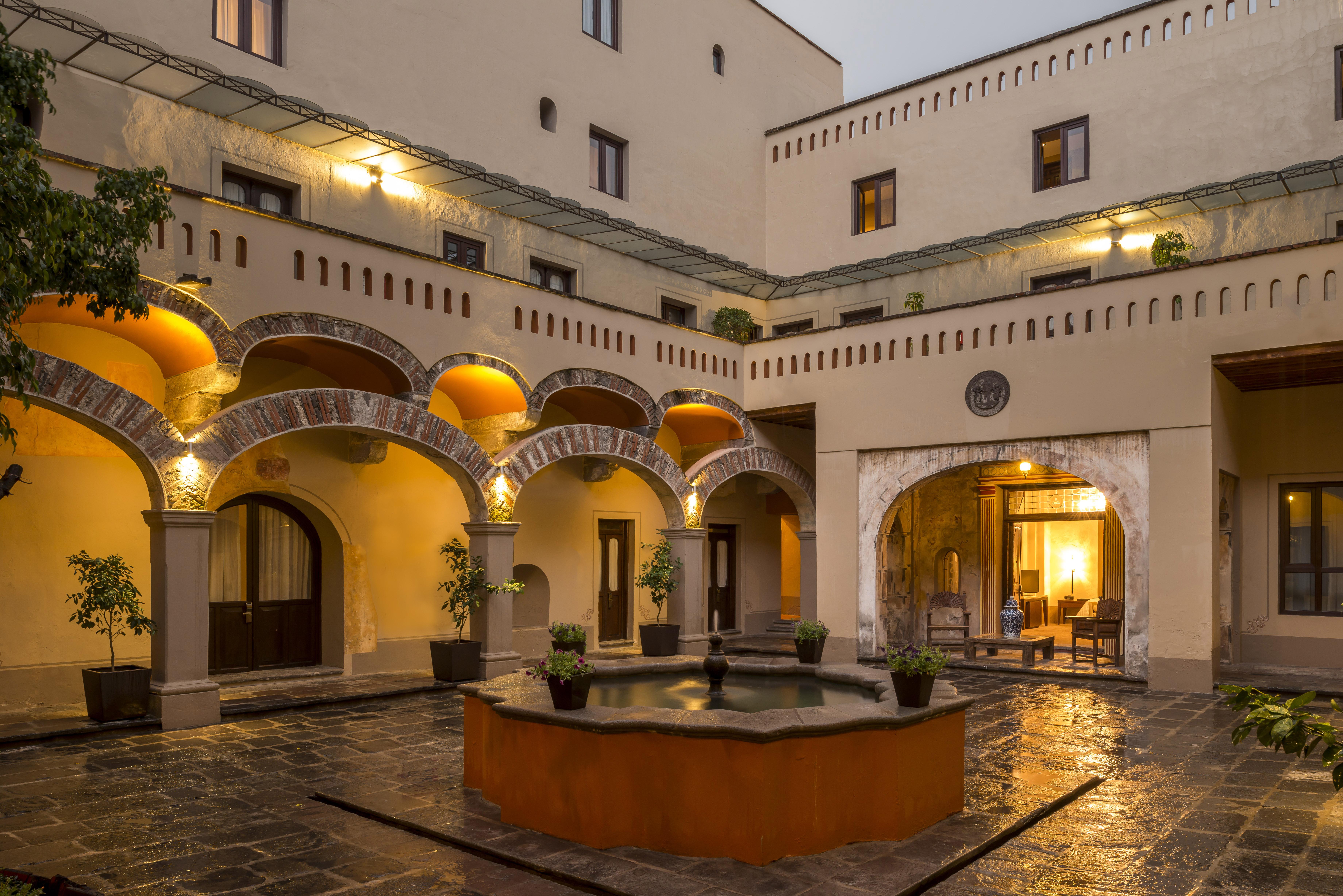 Quinta Real Puebla Hotel ภายนอก รูปภาพ