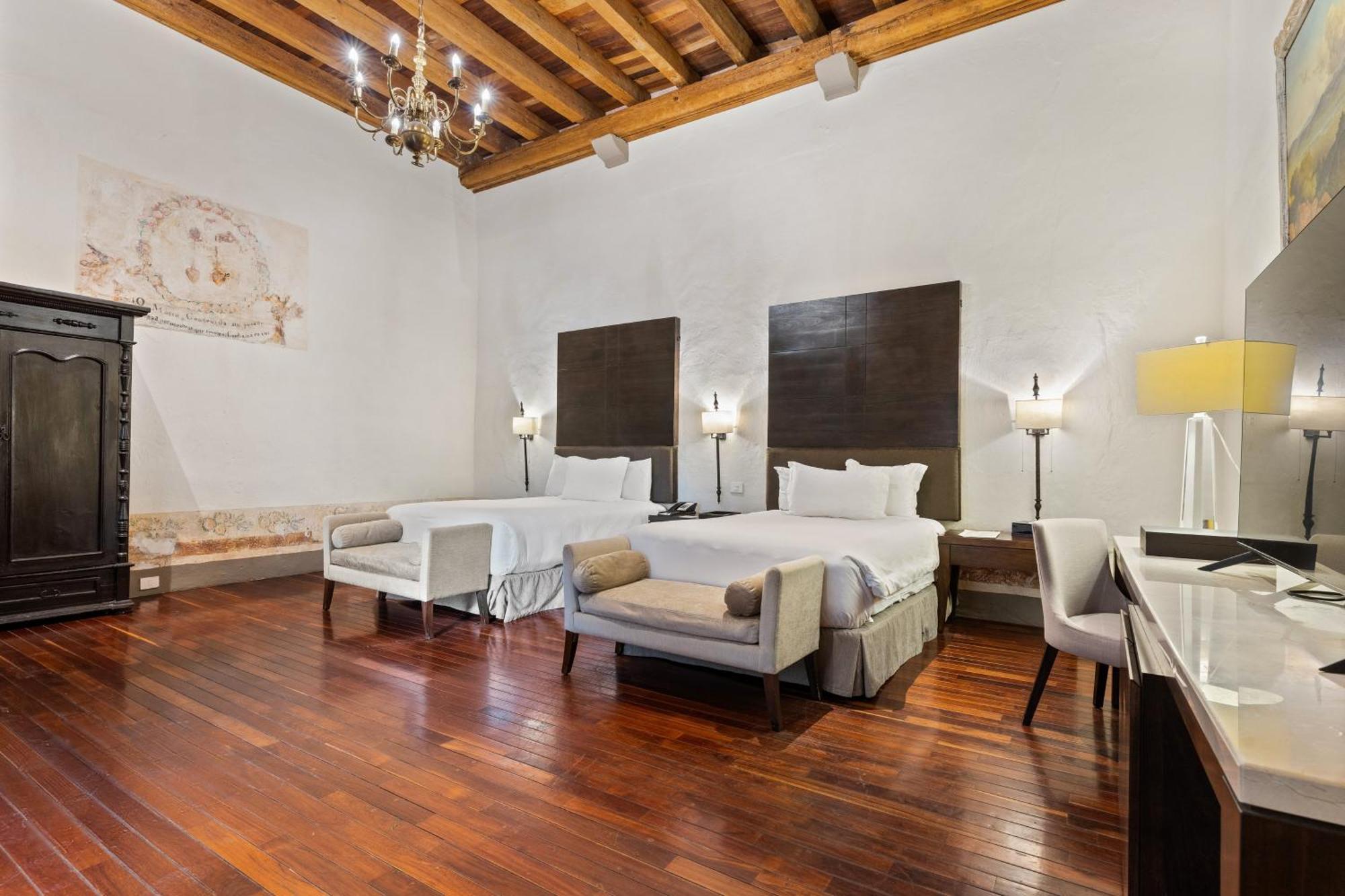 Quinta Real Puebla Hotel ภายนอก รูปภาพ