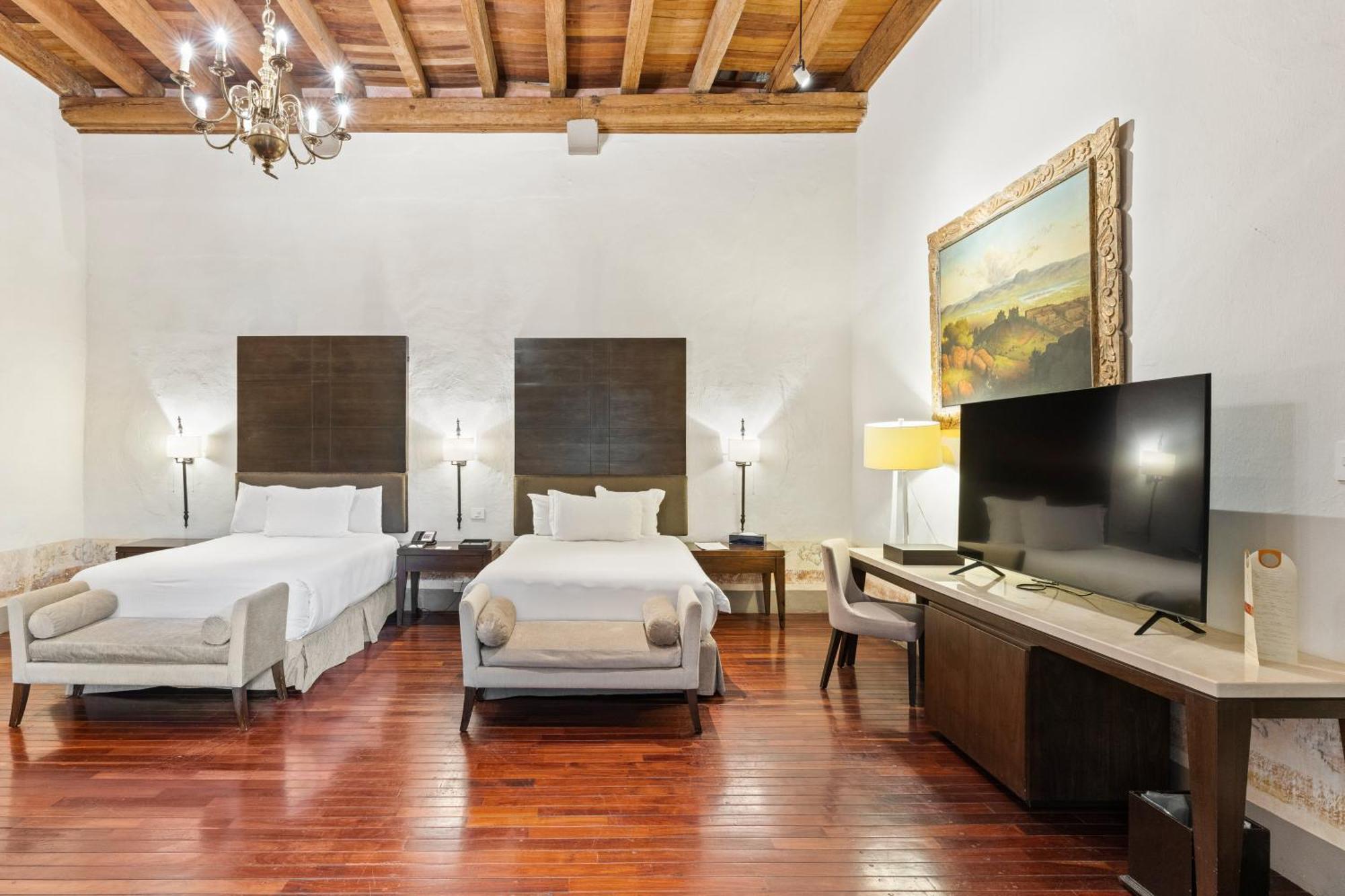 Quinta Real Puebla Hotel ภายนอก รูปภาพ A room at Hotel Casa 900