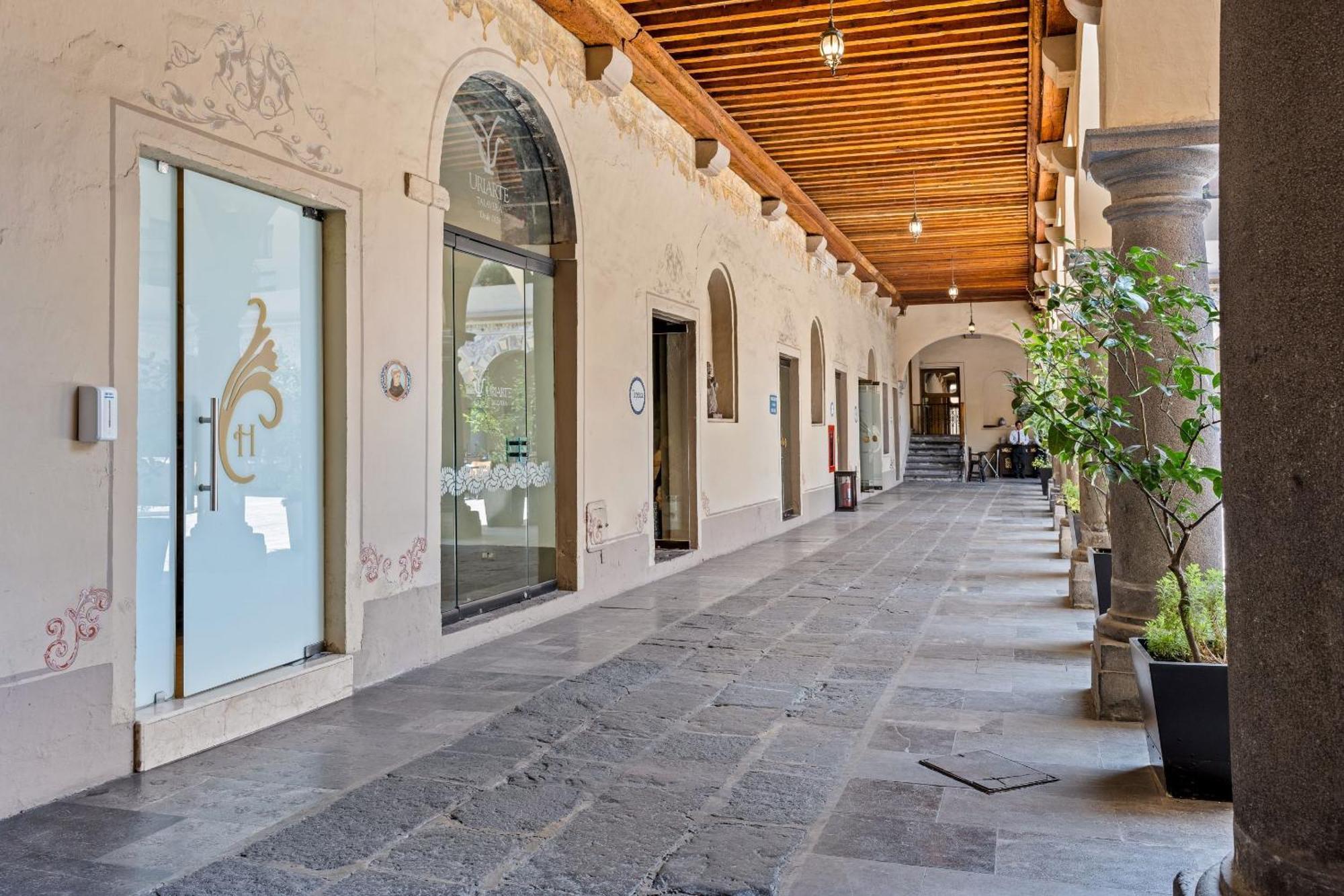 Quinta Real Puebla Hotel ภายนอก รูปภาพ